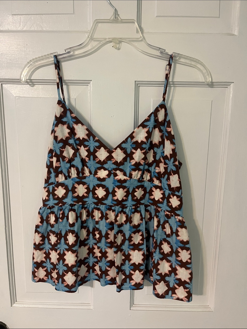 Brown/Blue Floral Print V-Neck Cami Top - Blue & Cream